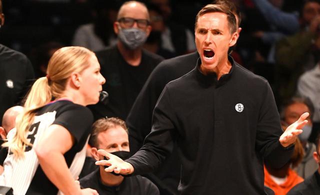 九游体育app下在-为揭幕战做最终调试 看雄鹿领戒指将激发篮网？